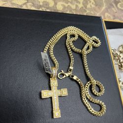 10k Diamond Cross Chain 