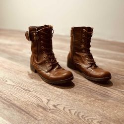 Brown Guess Combat Boots Size 6.5