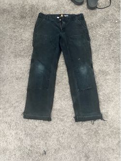Black carhartt pants sz 32 waste