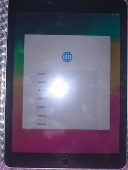 Apple iPad 6th generation 32gb Space Gray