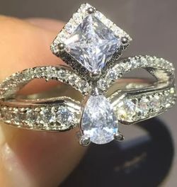 Wedding ring/engagement ring