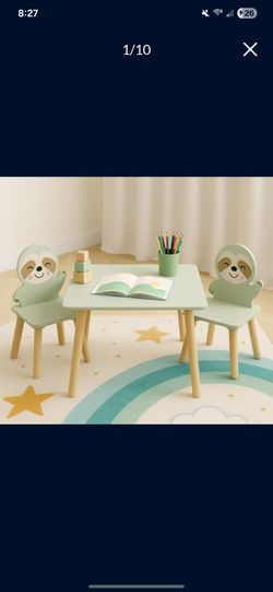 ✨️Brand new✨️️ in box 📦 Sage 🌱 Green 🦥 Sloth Kids Table and 2 Chair Set