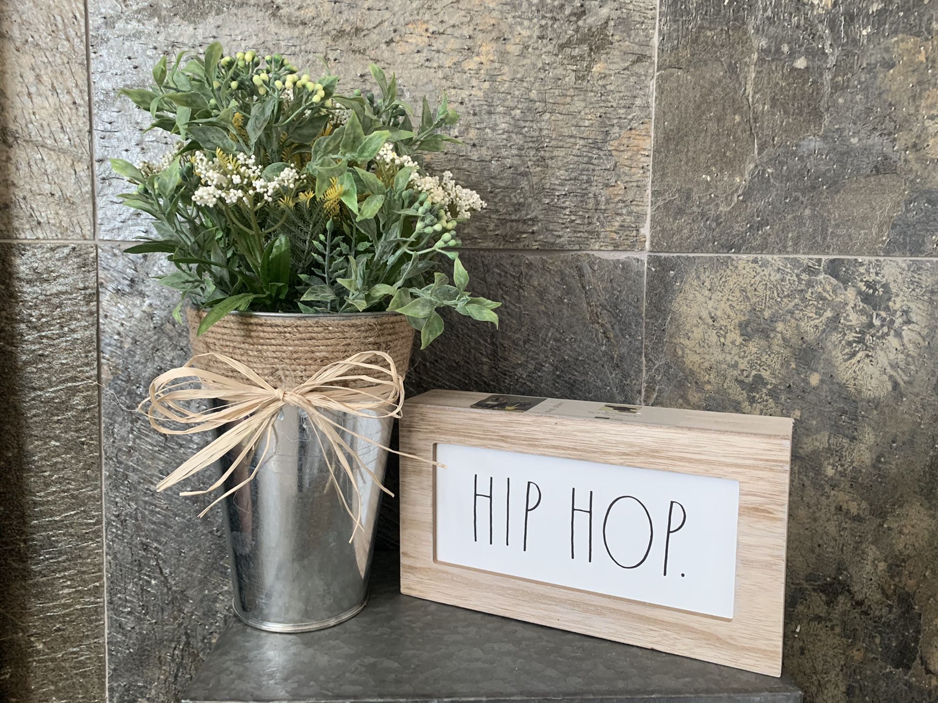 Rea Dunn Hip Hop frame