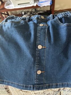 Girl’s clothing