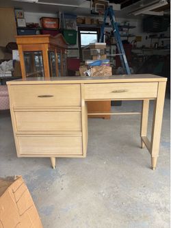 Mid Century Modern Blonde Wood Desk