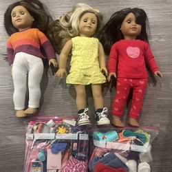 3 American Girl Dolls Plus Clothes/Accessories