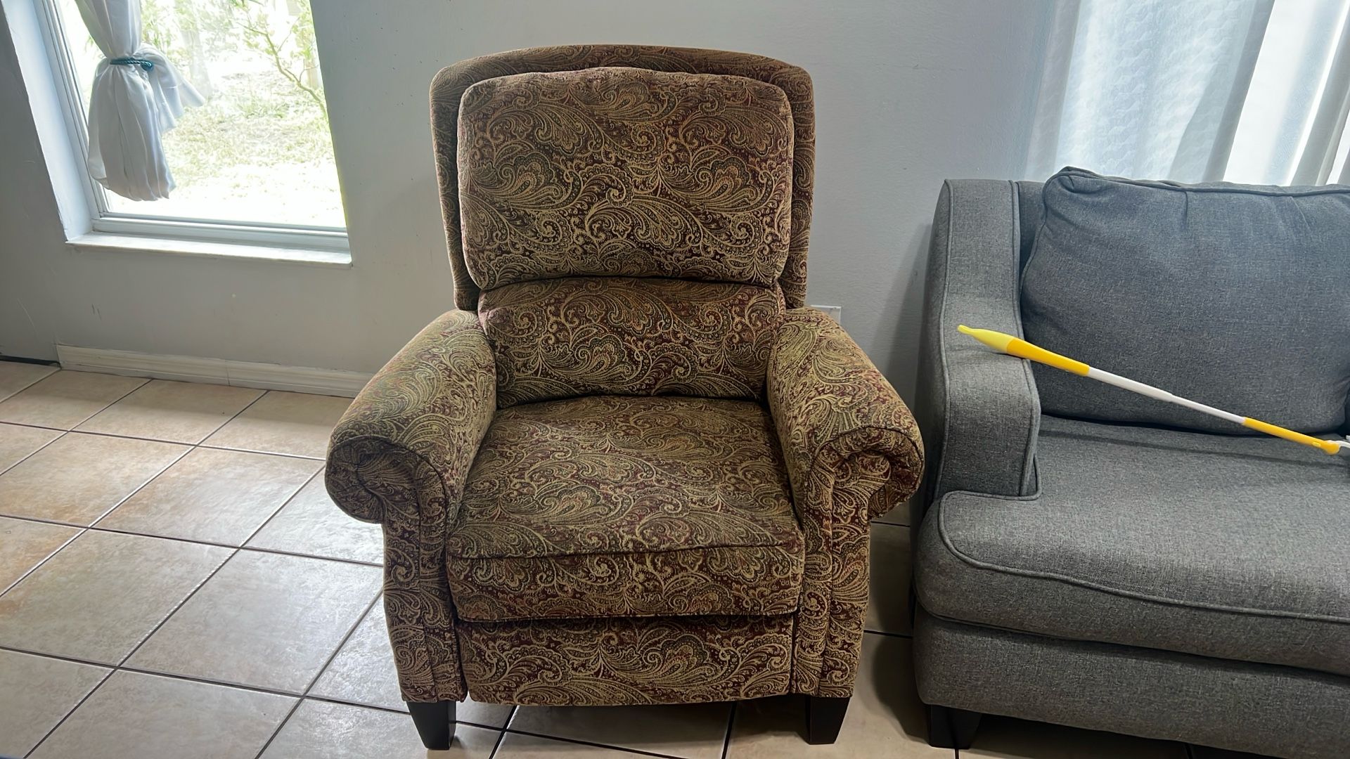 Recliner Chair