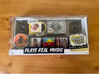 MGA's Miniverse Real Music Record Player Mini Collectibles Mini Playable Record