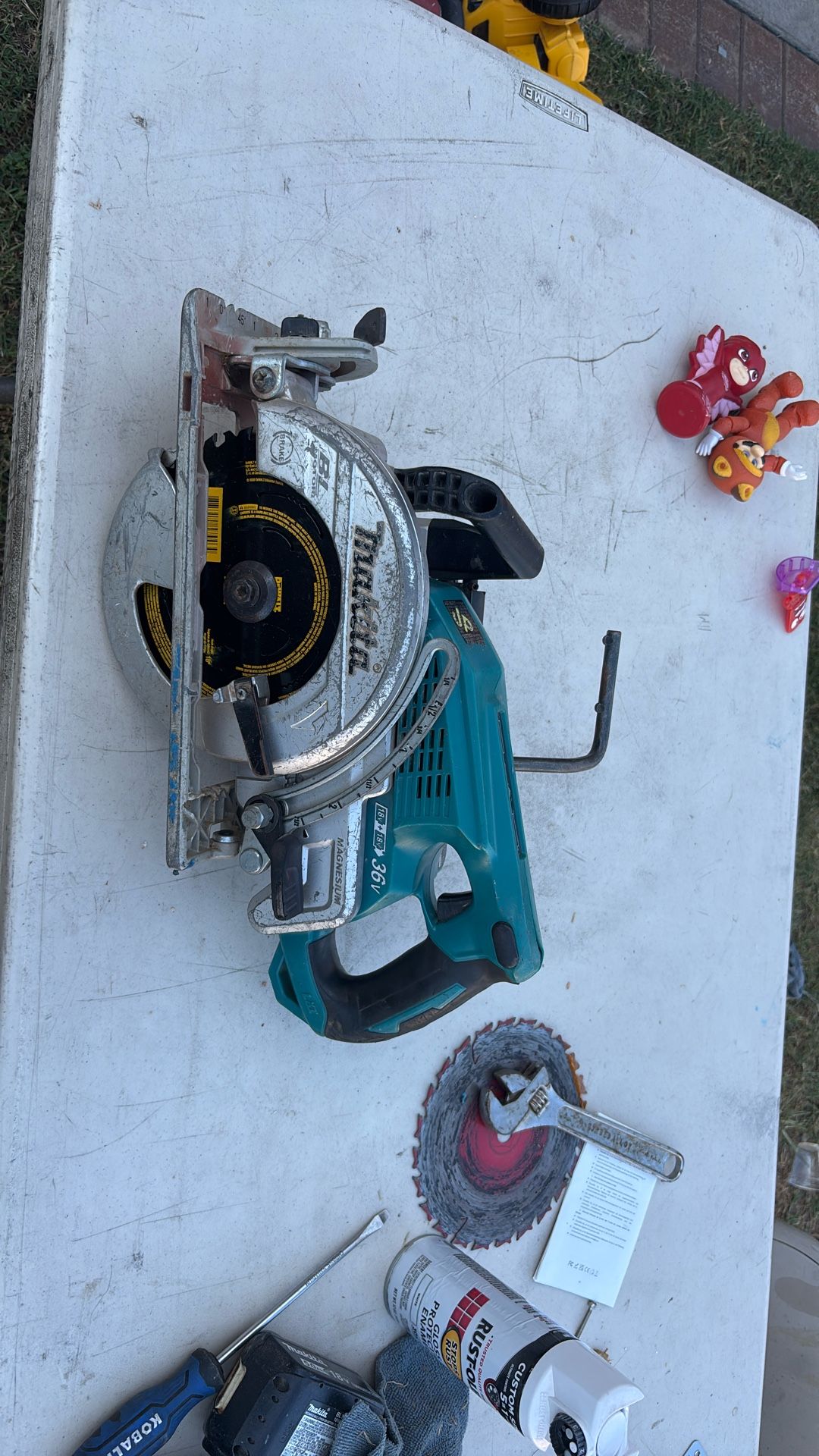 Makita Saw