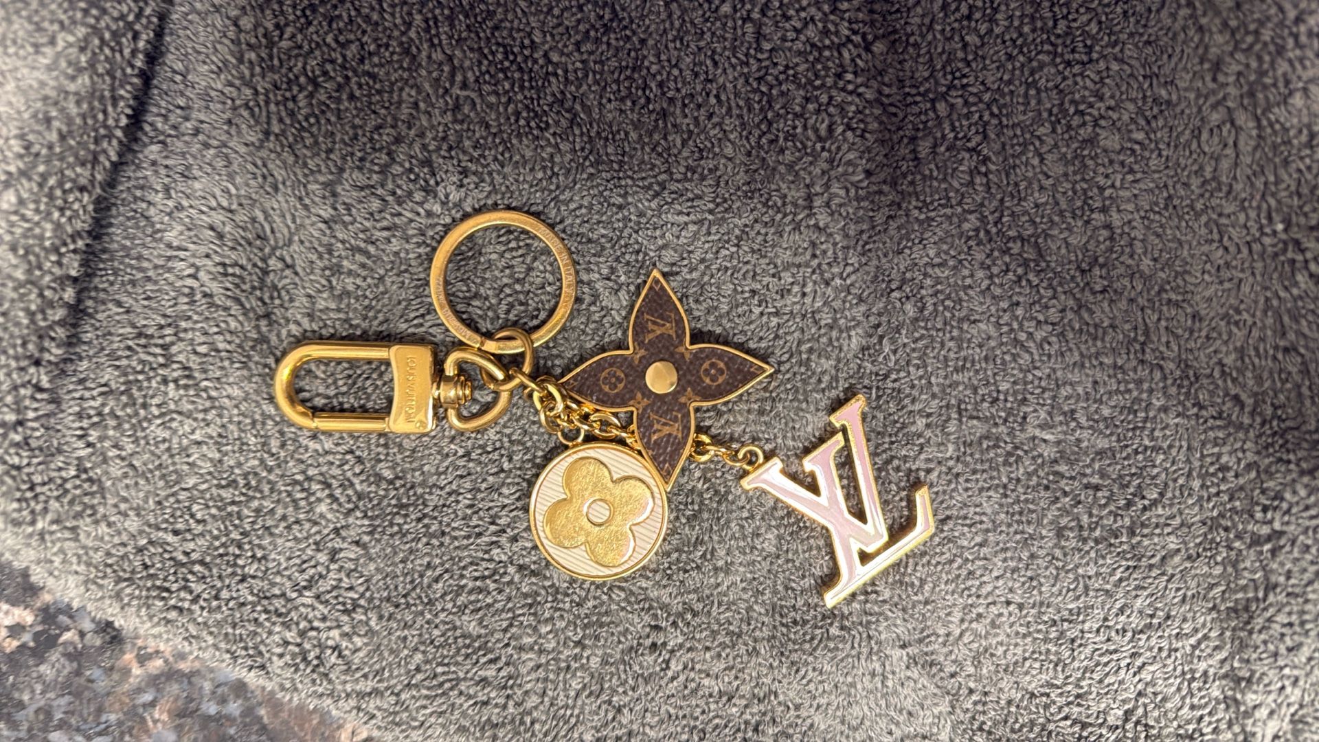 Lv Key Charm