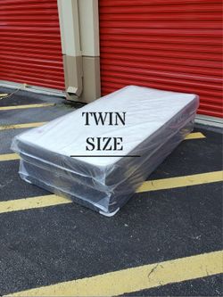 NEW TWIN-SIZE MATTRESS & BOX SPRING - 2PC