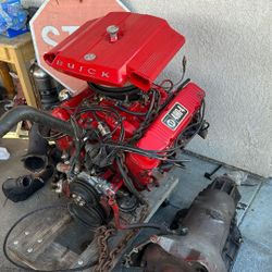 455 Altered For Racing Buick Engine Paired With Automatic Tran’s  Belive To Be  A 74 - 85 Engine Came Off A 1/4 Mile Race Car Very Good Engine Bad Thi