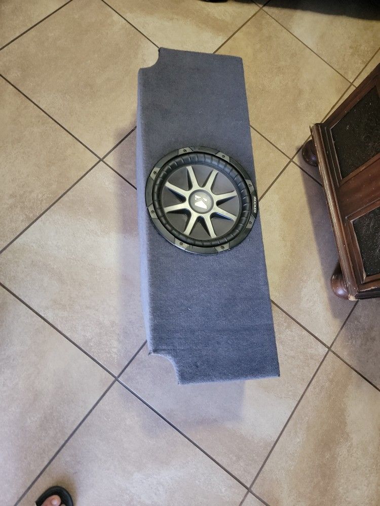 Custom 370z Sub Box Fits Perfect