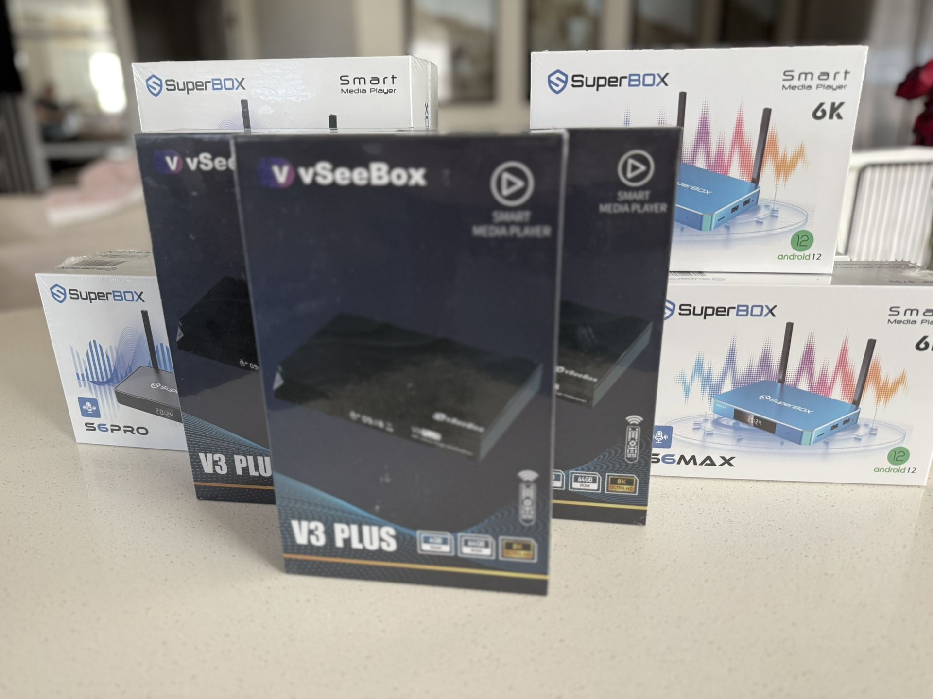 Super Box Superbox S6 Max & Vsee v3 Plus