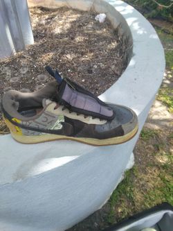 Air Force 1 Cactus Jack Size 9