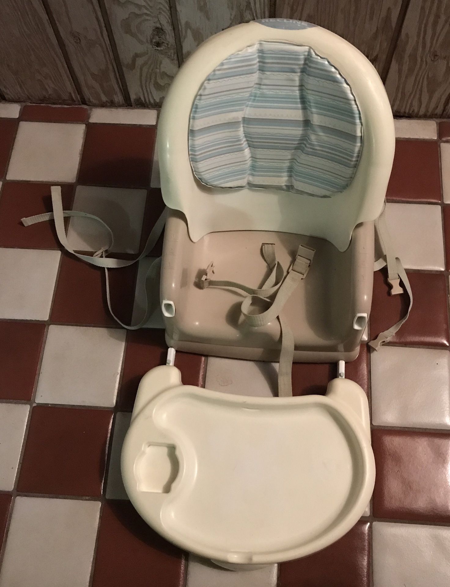 Travel Booster/Small Snack Chair/Seat in Toms River