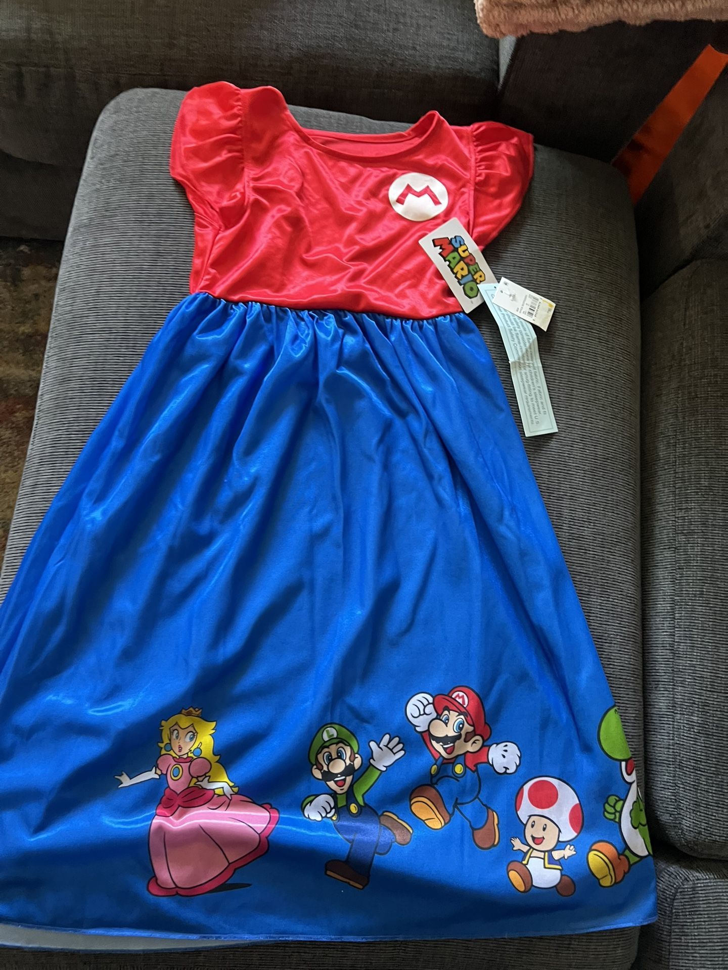 Súper Mario. Dress. Red and Blue Nightgown, Gown