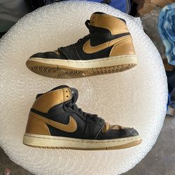 AIR JORDAN RETRO 1 “MELO” 7.5