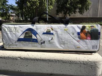 Brand new Wendell Ridgeline 3 person dome tent.In box.