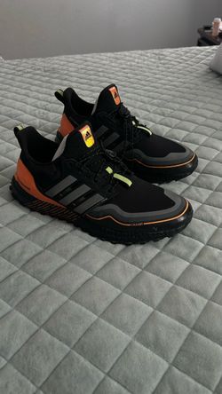 Shoes Adidas ultra Boost. Size. 11