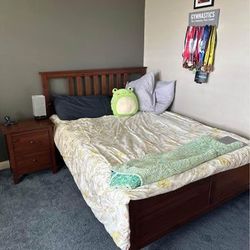 Bedroom (Wooden bed frame with 2 wooden nightstands)