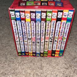 Diary Of A Wimpy Kid Book Set Pick Up Only