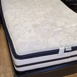 Queen Mattress/Bed Set