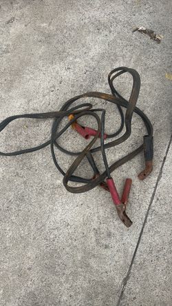 Cables para pasar corriente.