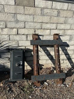Gooseneck trailer hitch