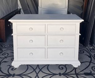 Kids Dresser and Nightstand