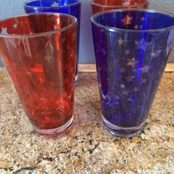 Americana Patriotic Vintage NWT Set Of 4 Plastic Red And Blue Glasses