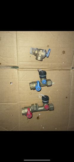 Matsui 3/4 inch, 3/4" Isolation Valve Kit with Pressure Relief Valve for Tankless Water Heater