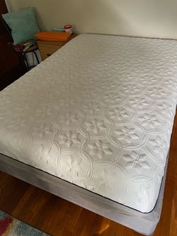 Full Memory Foam Mattress + Box Spring + Metal Frame