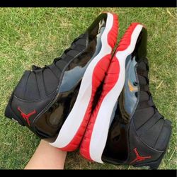 Jordan 11 Breds