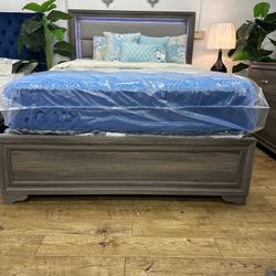 4 Pc King Size Bedroom Set