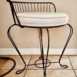  Vintage 1960’s Brass & Faux Leather Vanity Seat/Stool In Gorgeous Condition!  No flaws on original seat, no flaws on  original brass 