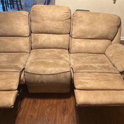 Sofa With 2 End Recliner