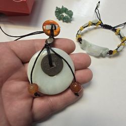 Jade Pendent And Carved Jade Rabit Bracelet 