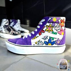 Size 5.5M/7W - VANS Sk8- Platform 2 High Glitter Daisies colorful Floral Purple