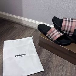 Burberry slides