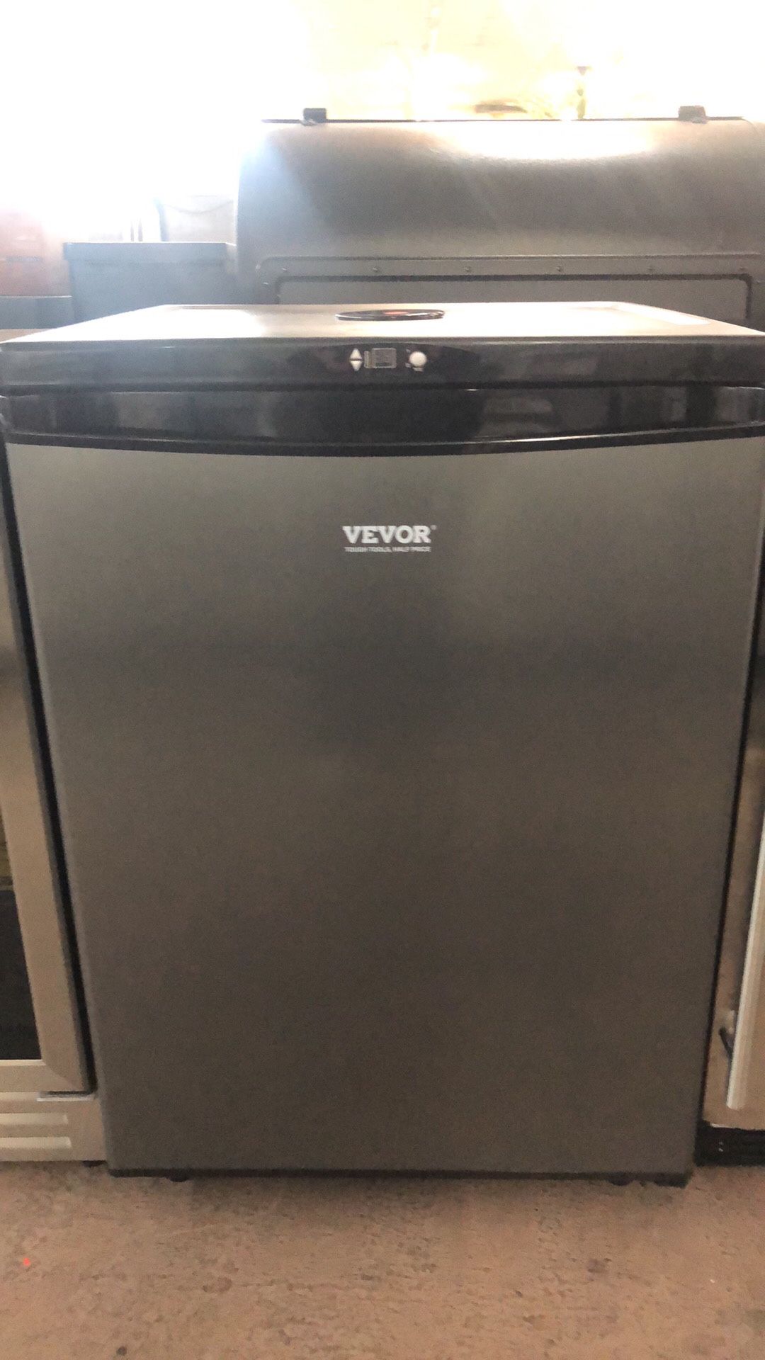 VEVOR Beer Kegerator, Dual Tap Draft Beer Dispenser