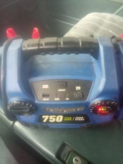 Car Battery Jump Starter