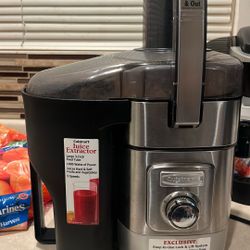 Cuisinart  juice Extractor Large, 3 Inch1000 watts 
