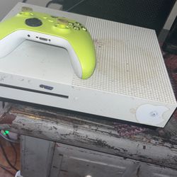 Will Like To Sale This Xbox For A Few Bucks 