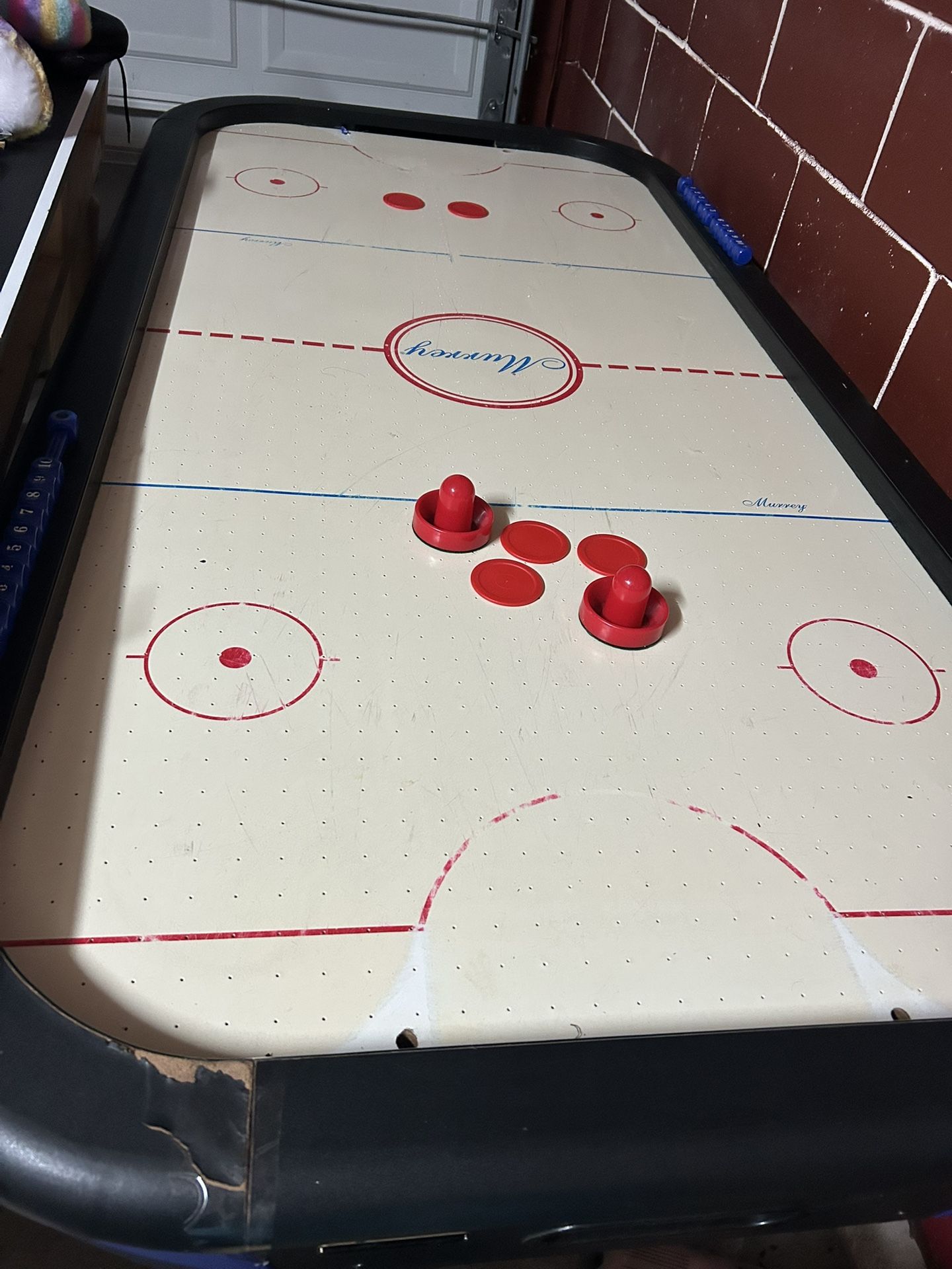 Air Hockey