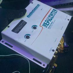 EPICENTER Bass Restoration Processor