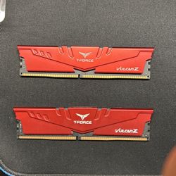 T-Force Red VulcanZ 16 GB Ram