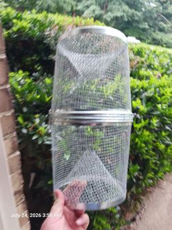 Galvanized Steel Wire Minnow & Crawfish Bait Trap – Like New