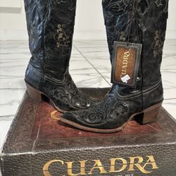 Cuadra Women Lizard Boots