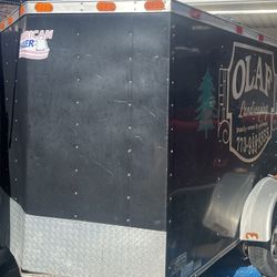 5x8 American Hauler Enclosed Trailer With Title